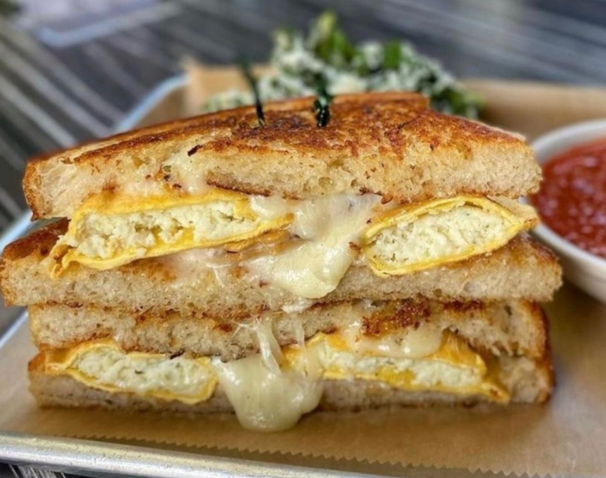 Grilled Cheese Sandwich: Kenikmatan Sederhana dari Amerika Serikat